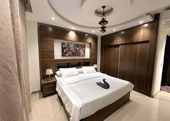 Hotel Hills Coral Bay 5*
